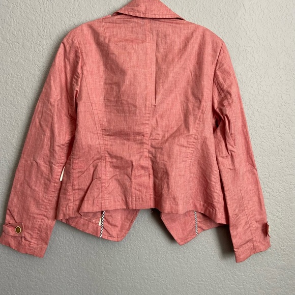 Water Resistant Jacket - Picture 4 of 4